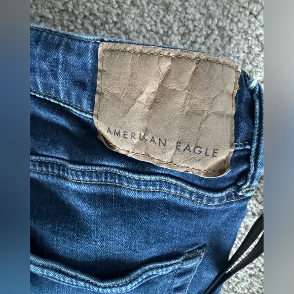 American Eagle Mens Jeans size Waist 30 x 32" Medium Wash Airflex Denim Stretch - Picture 3 of 5
